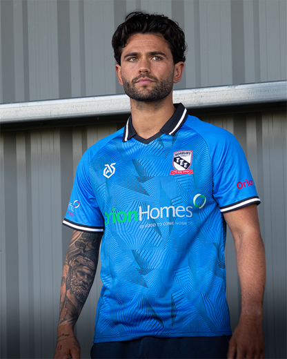 CUSTOM FOOTBALL KIT