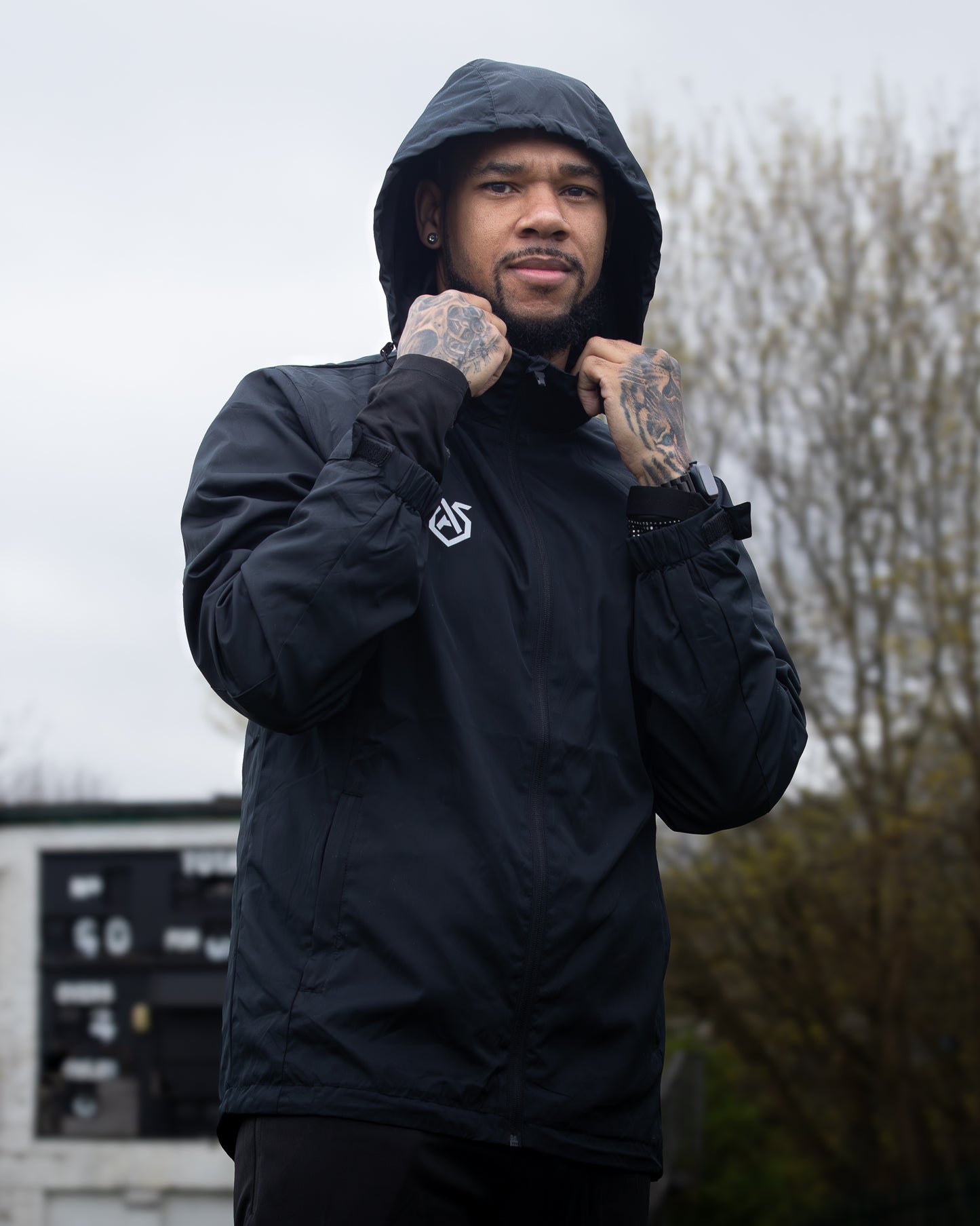 OLYMPUS WINDBREAKER